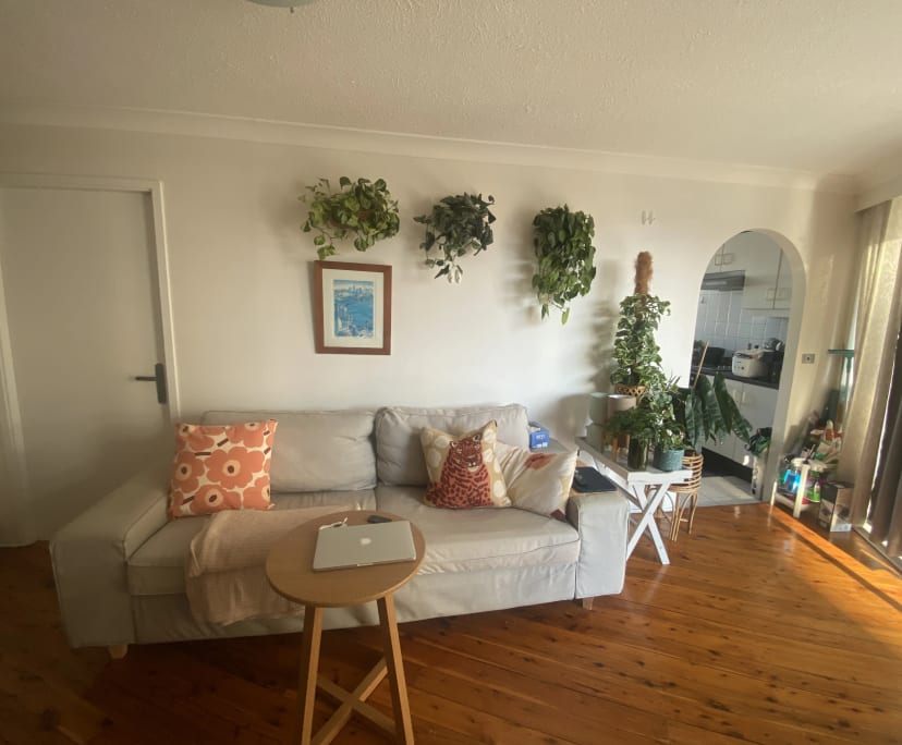 Furnished room in a flatshare