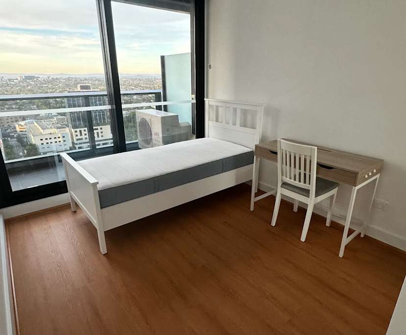 Furnished room with own bathroom