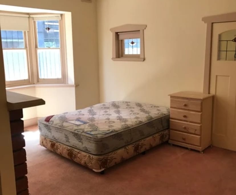 $220, Share-house, 5 bathrooms, Caulfield VIC 3162