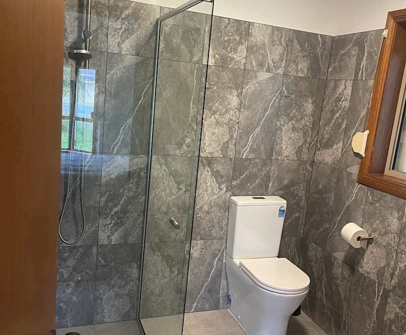 $250, Share-house, 5 bathrooms, Mount Gambier SA 5290