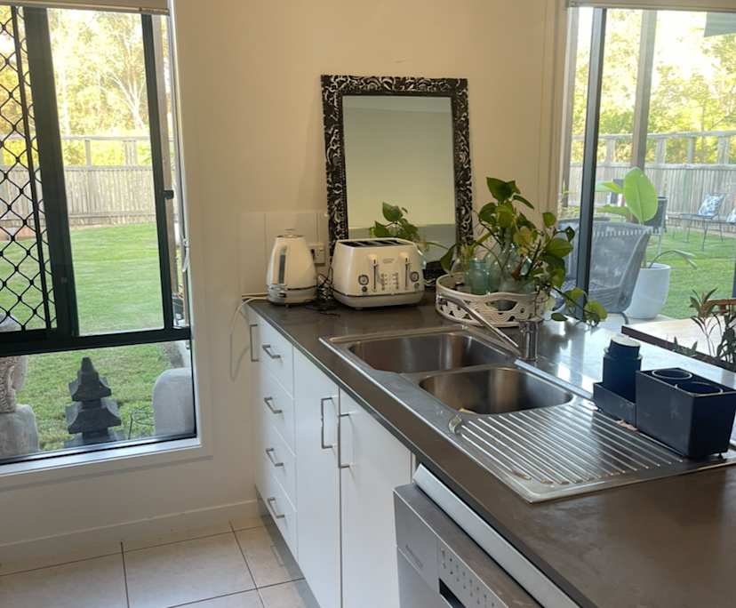 Unfurnished room in a share house