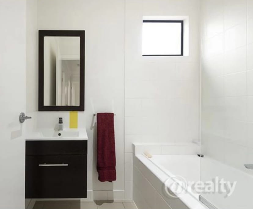$180, Flatshare, 3 bathrooms, Acacia Ridge QLD 4110