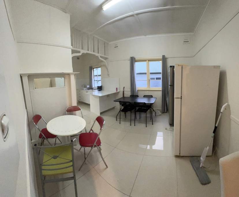 $300, Share-house, 3 bathrooms, Mortdale NSW 2223