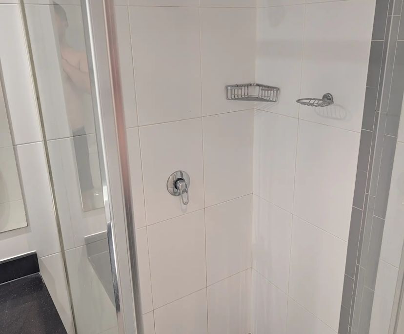 $430, Flatshare, 2 bathrooms, Wolli Creek NSW 2205