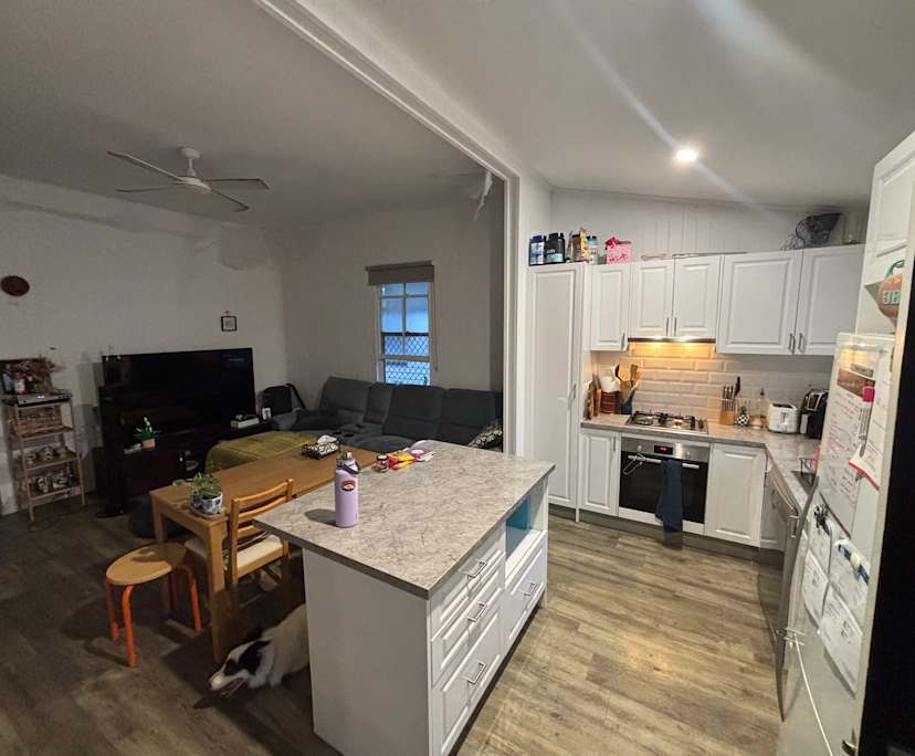 $256, Share-house, 3 bathrooms, Woolloongabba QLD 4102