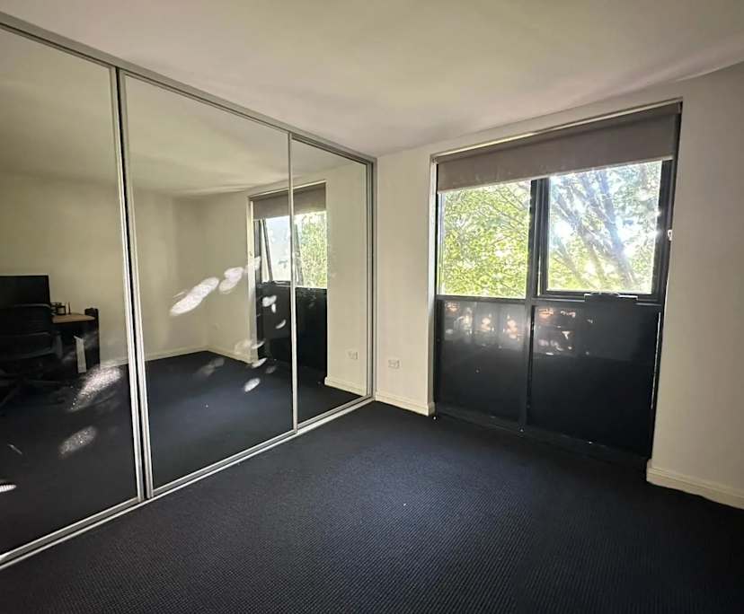 Unfurnished room in a share house