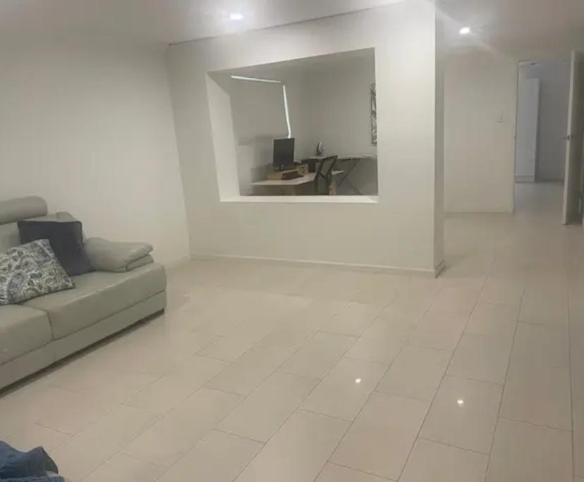 $430, Share-house, 4 bathrooms, The Gap QLD 4061