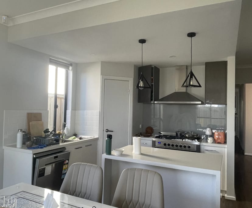 $225, Share-house, 4 bathrooms, Fraser Rise VIC 3336