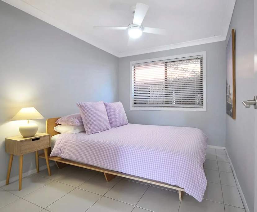Unfurnished room in a share house
