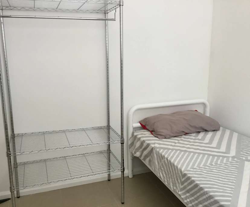 Whole property with 4 rooms for rent