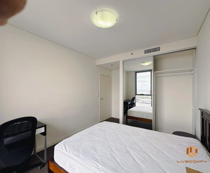 $400, Flatshare, 3 bathrooms, Mascot NSW 2020