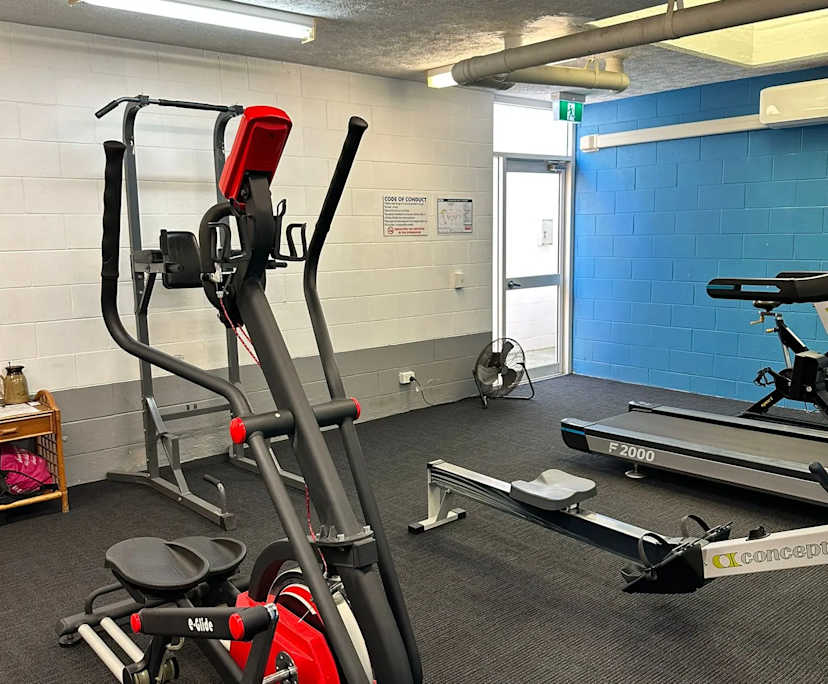 $450, Homestay, 2 bathrooms, Surfers Paradise QLD 4217