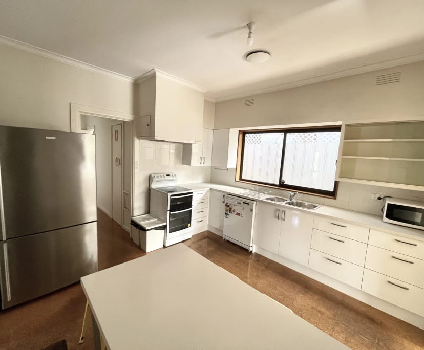 $200, Share-house, 4 bathrooms, Ascot Vale VIC 3032
