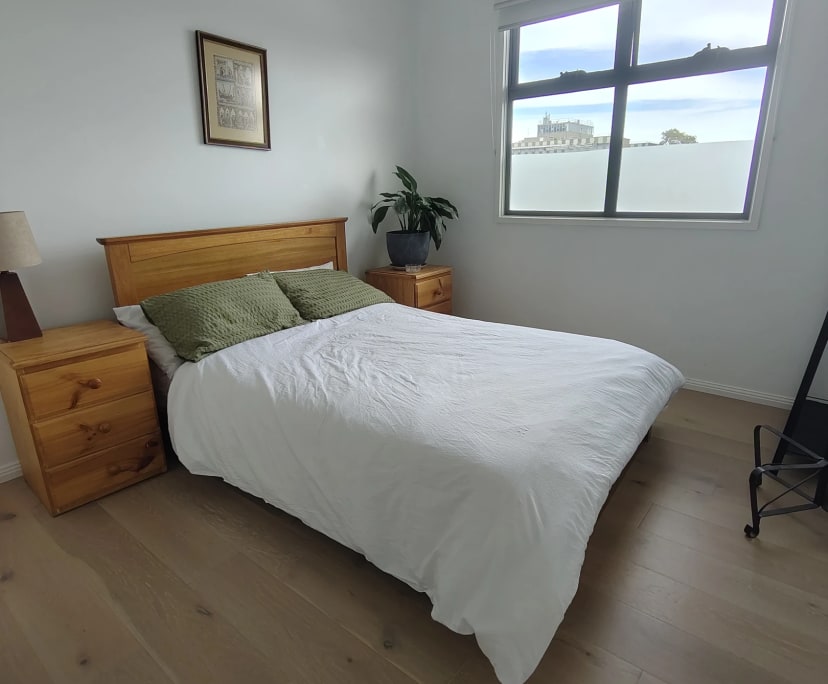 Furnished room with own bathroom