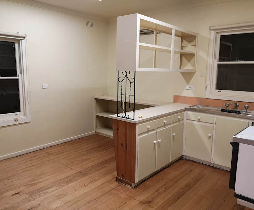 Whole property with 3 rooms for rent