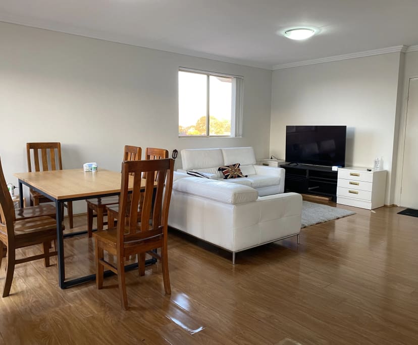 $350, Flatshare, 3 bathrooms, Campsie NSW 2194