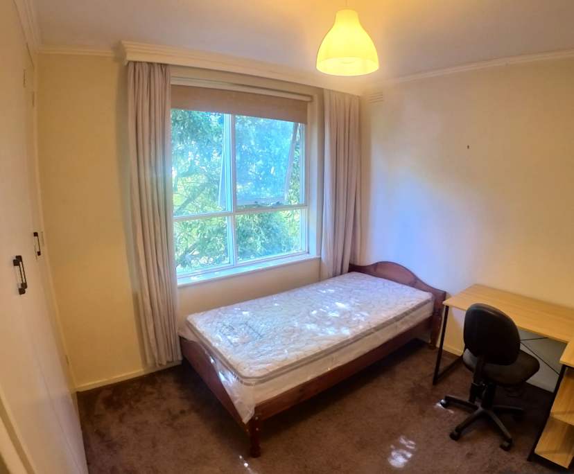 Whole property with 2 rooms for rent