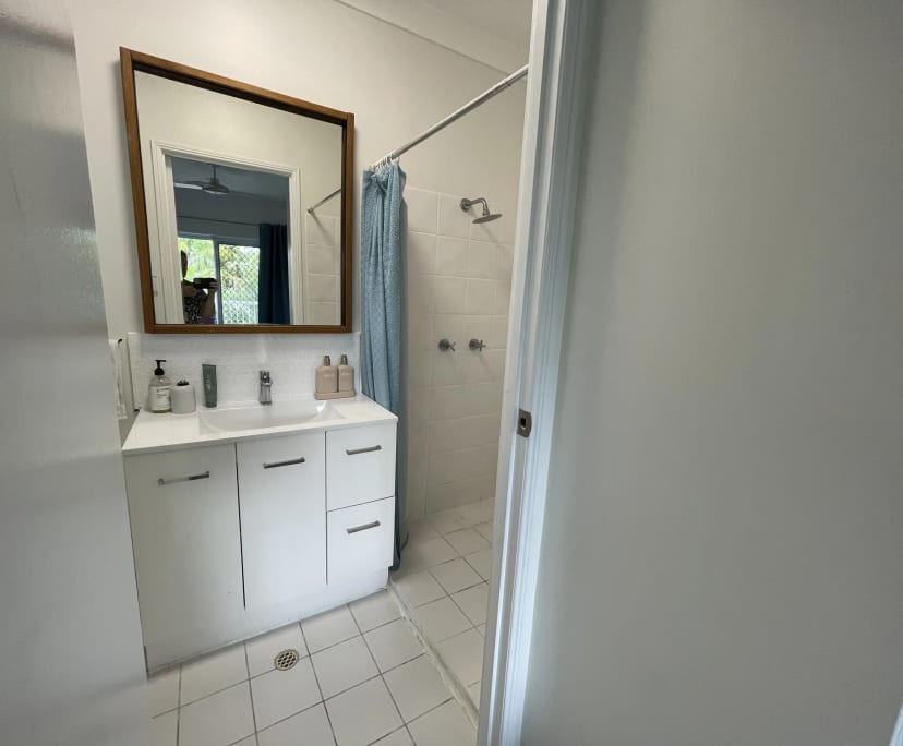 $485-550, Flatshare, 3 rooms, Cannonvale QLD 4802, Cannonvale QLD 4802