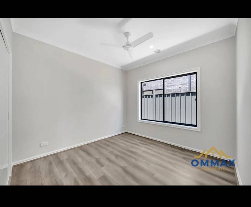 Room in a share house