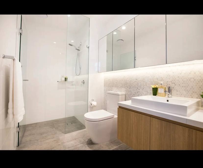 $320, Flatshare, 2 bathrooms, Box Hill VIC 3128