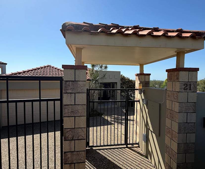 $300, Share-house, 4 bathrooms, Belmont QLD 4153