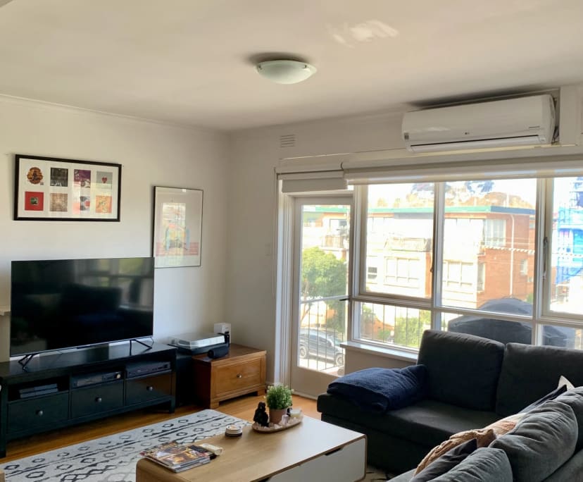 Unfurnished room with own bathroom