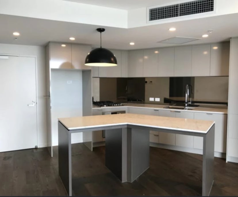 Unfurnished room with own bathroom