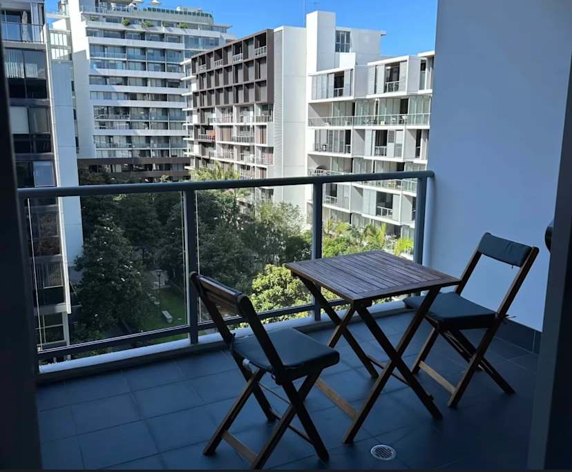 Room with ensuite in a flatshare