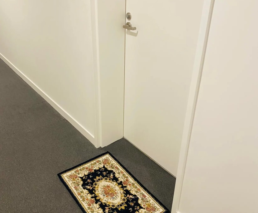 Unfurnished room in a flatshare