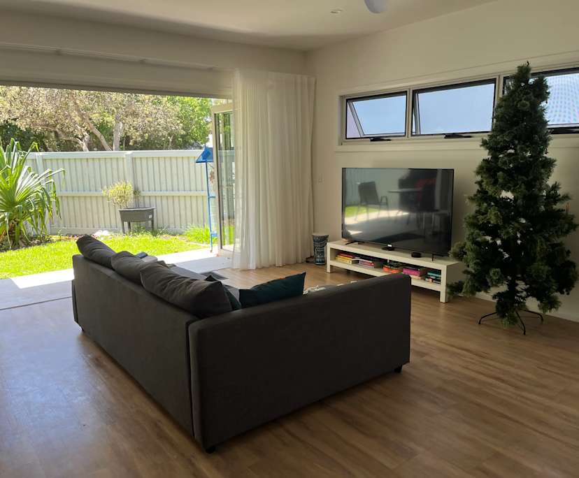 Room in a share house