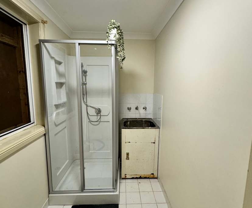 $285, Flatshare, 6 bathrooms, Homebush NSW 2140