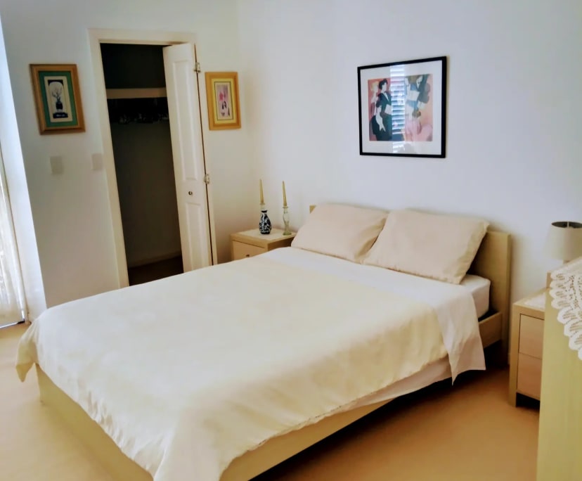 Furnished room with own bathroom