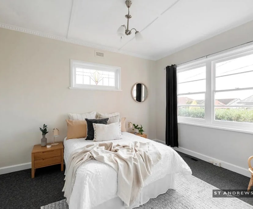 Unfurnished room in a share house