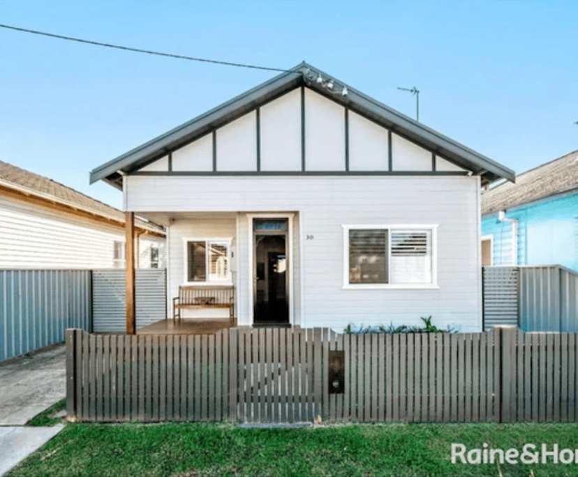 Room in a share house