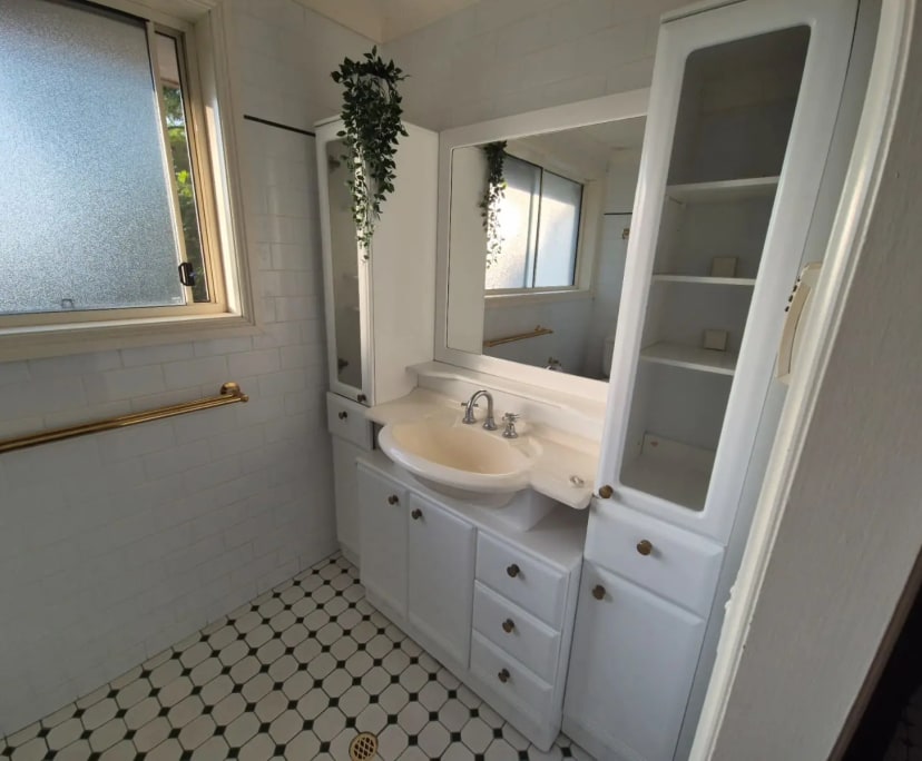 $240, Share-house, 6 bathrooms, Castle Hill NSW 2154