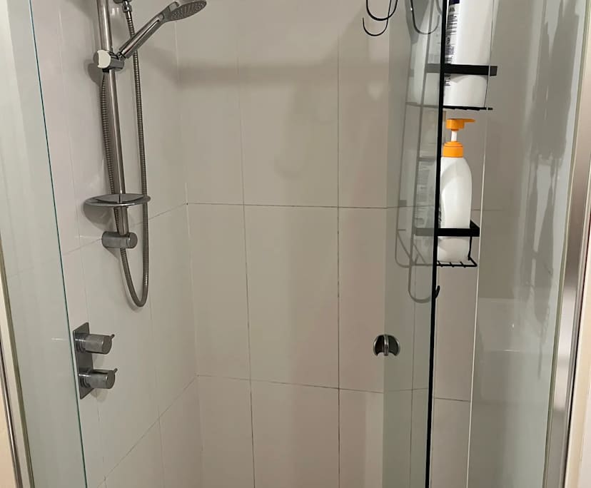 $270, Flatshare, 3 bathrooms, Brisbane City QLD 4000