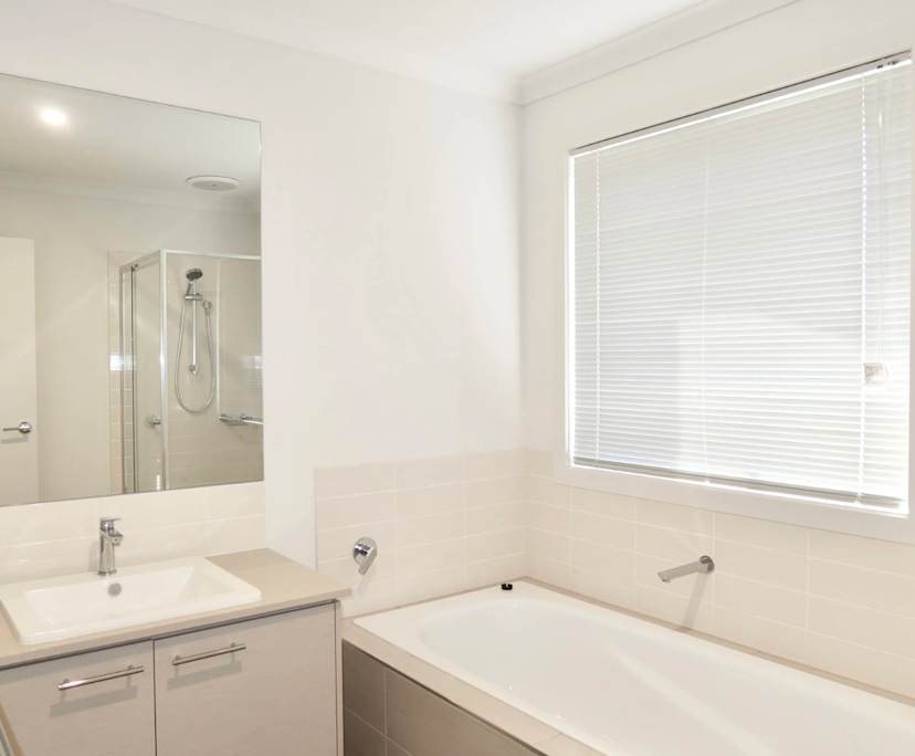 $240, Share-house, 2 rooms, Point Cook VIC 3030, Point Cook VIC 3030