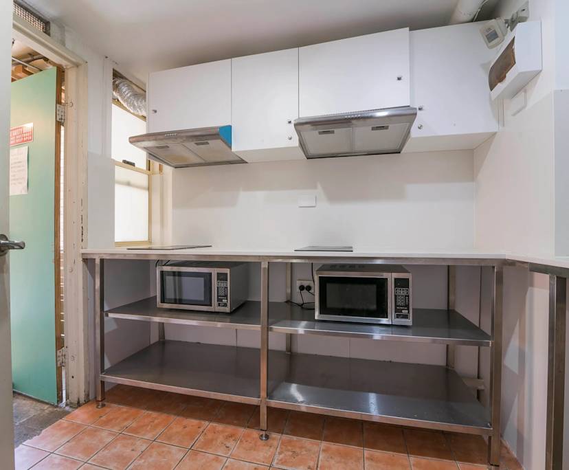 $295, Share-house, 6 bathrooms, Darlinghurst NSW 2010