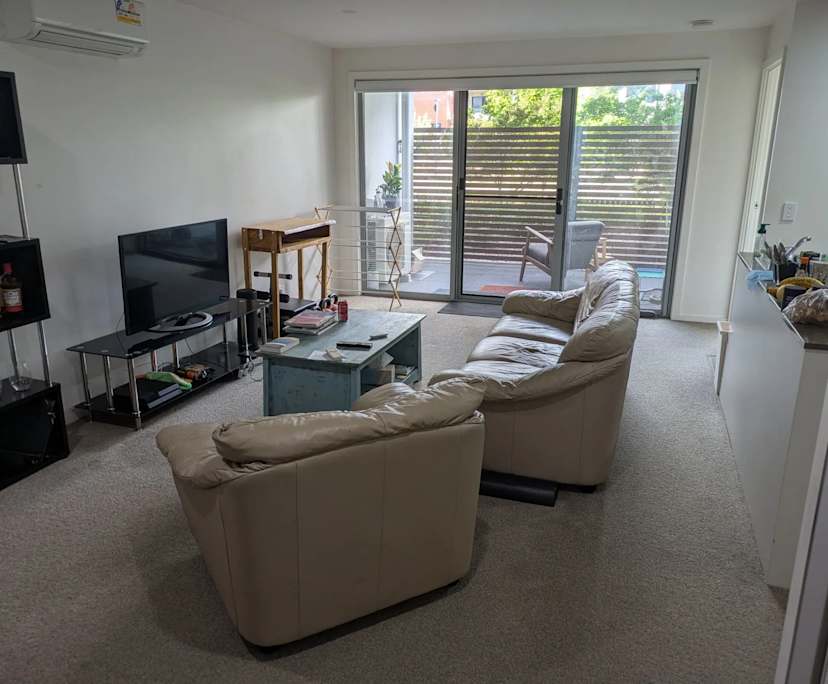 Unfurnished room with own bathroom