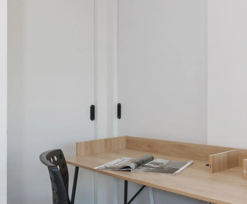 $750, Whole-property, 2 bathrooms, West Melbourne VIC 3003