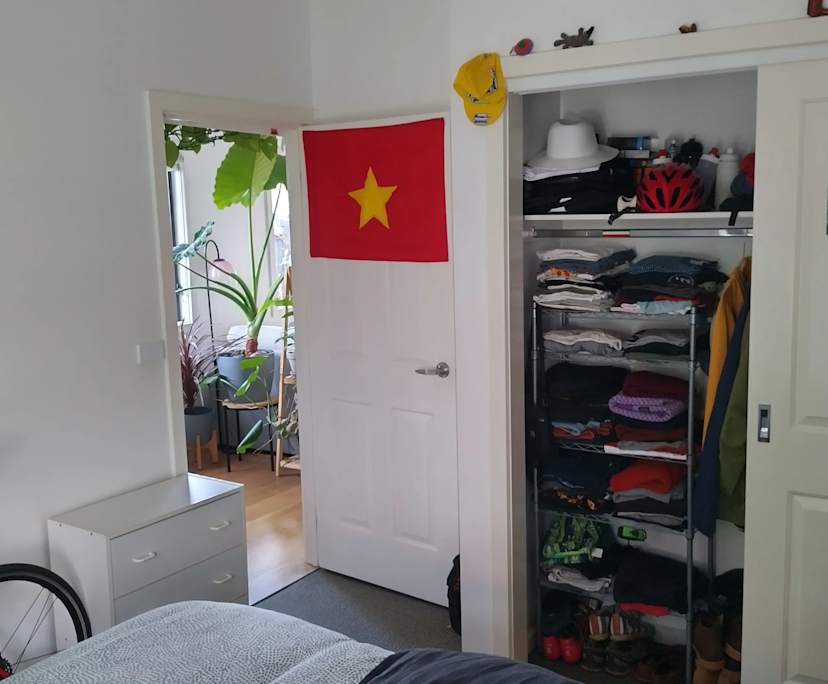Furnished room in a share house