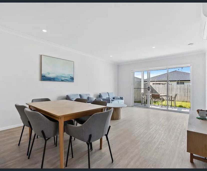 $310, Share-house, 3 bathrooms, Deception Bay QLD 4508