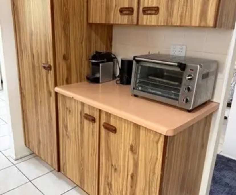 $240, Share-house, 3 bathrooms, Allenstown QLD 4700