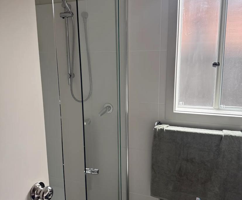 $300, Share-house, 4 bathrooms, Pennington SA 5013