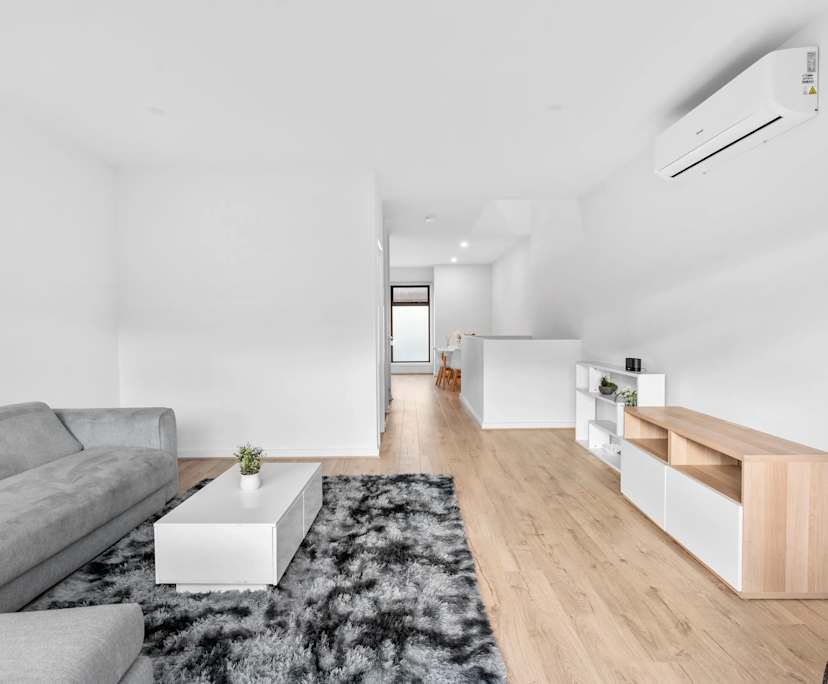 $300, Share-house, 3 rooms, South Morang VIC 3752, South Morang VIC 3752