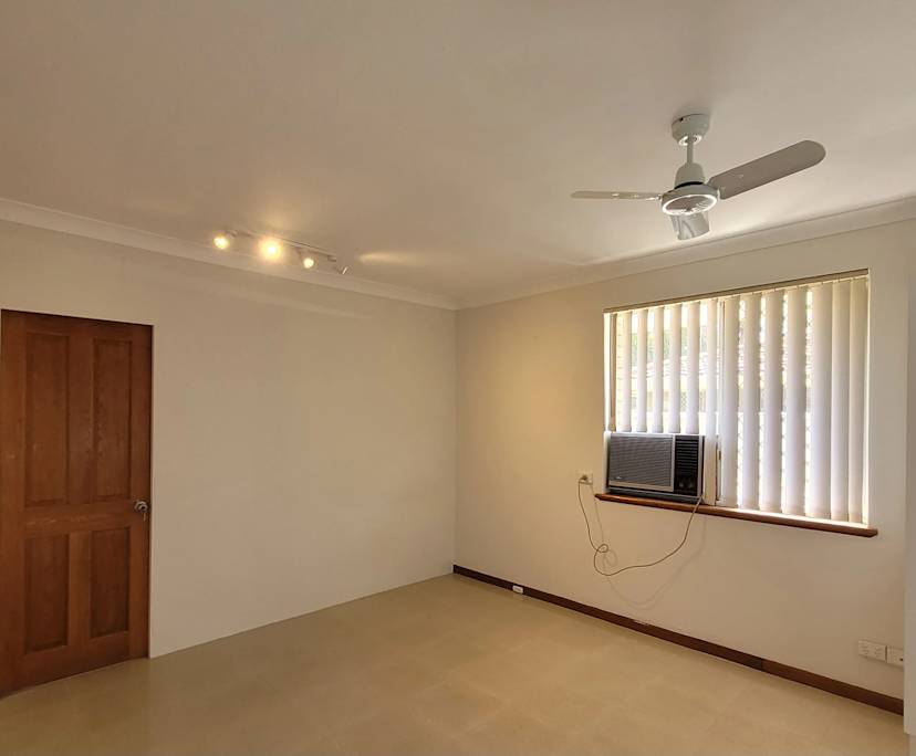 $700, Whole-property, 3 bathrooms, Kewdale WA 6105