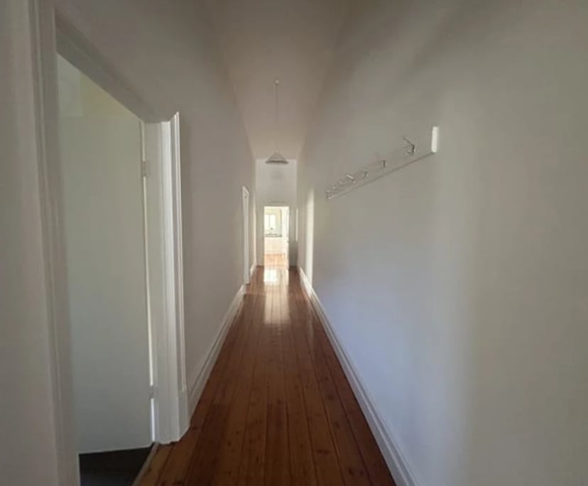 Unfurnished room in a share house