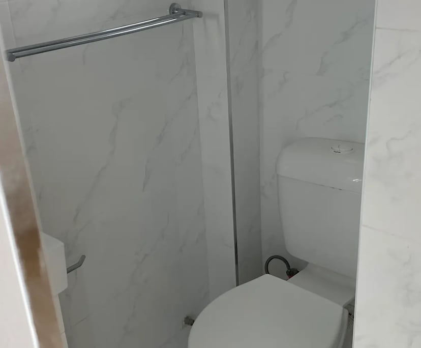 Furnished room with own bathroom