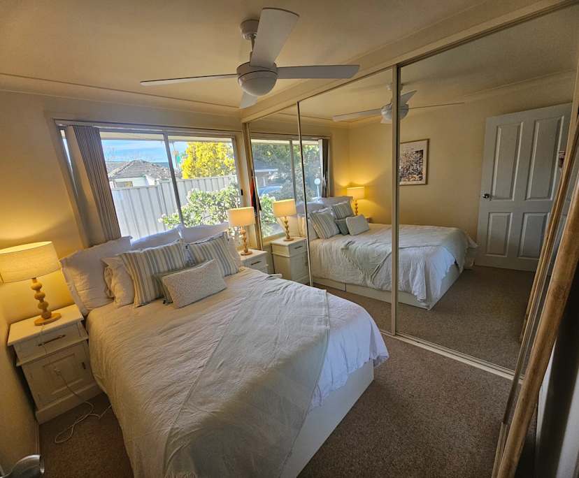 Furnished room in a share house