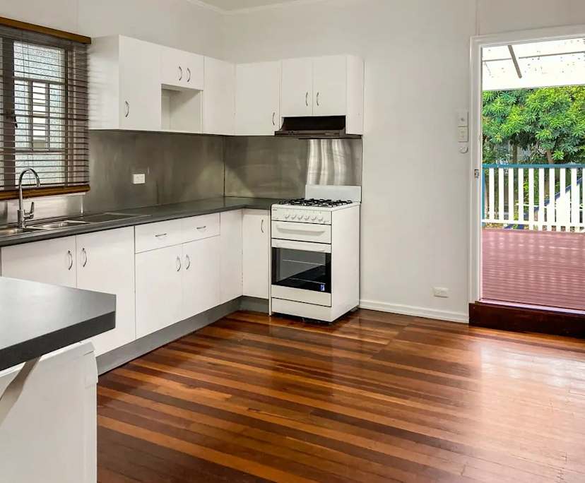 $260, Share-house, 3 bathrooms, Hamilton QLD 4007